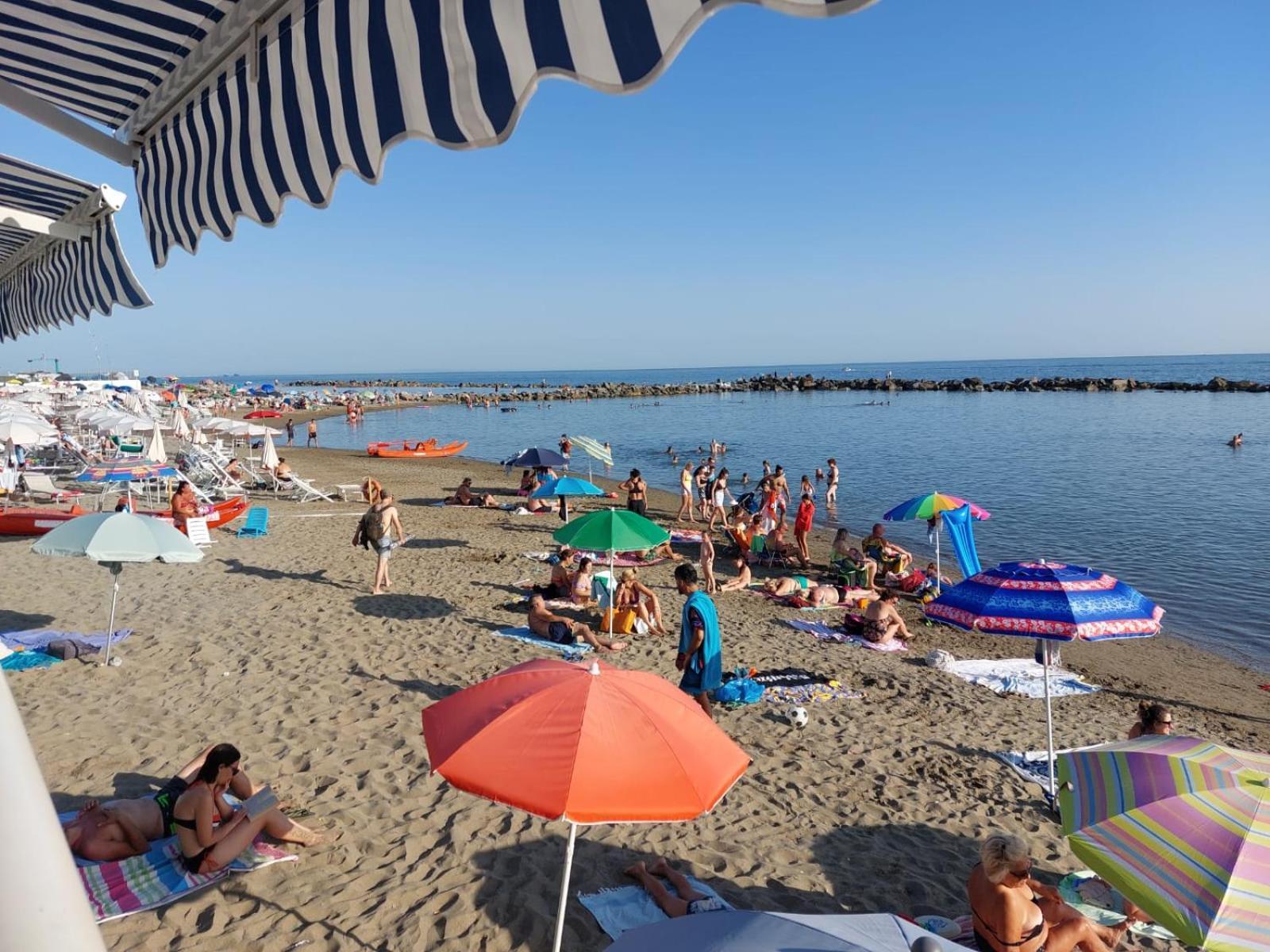 Appartamento Al Mare Di Liguria E Toscana Marina di Massa Eksteriør bilde